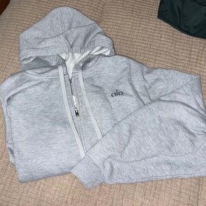 Alo accolade full zip hoodie size large
